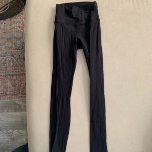 Lululemon yoga pants